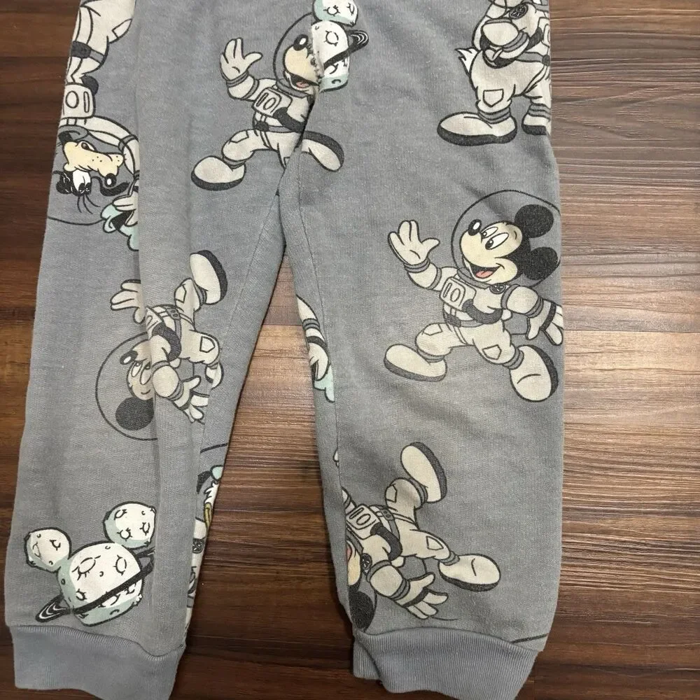 Disney Mickey and Friends Kids Sz 4T Astronaut Space 2PC Sweater Sweatpants